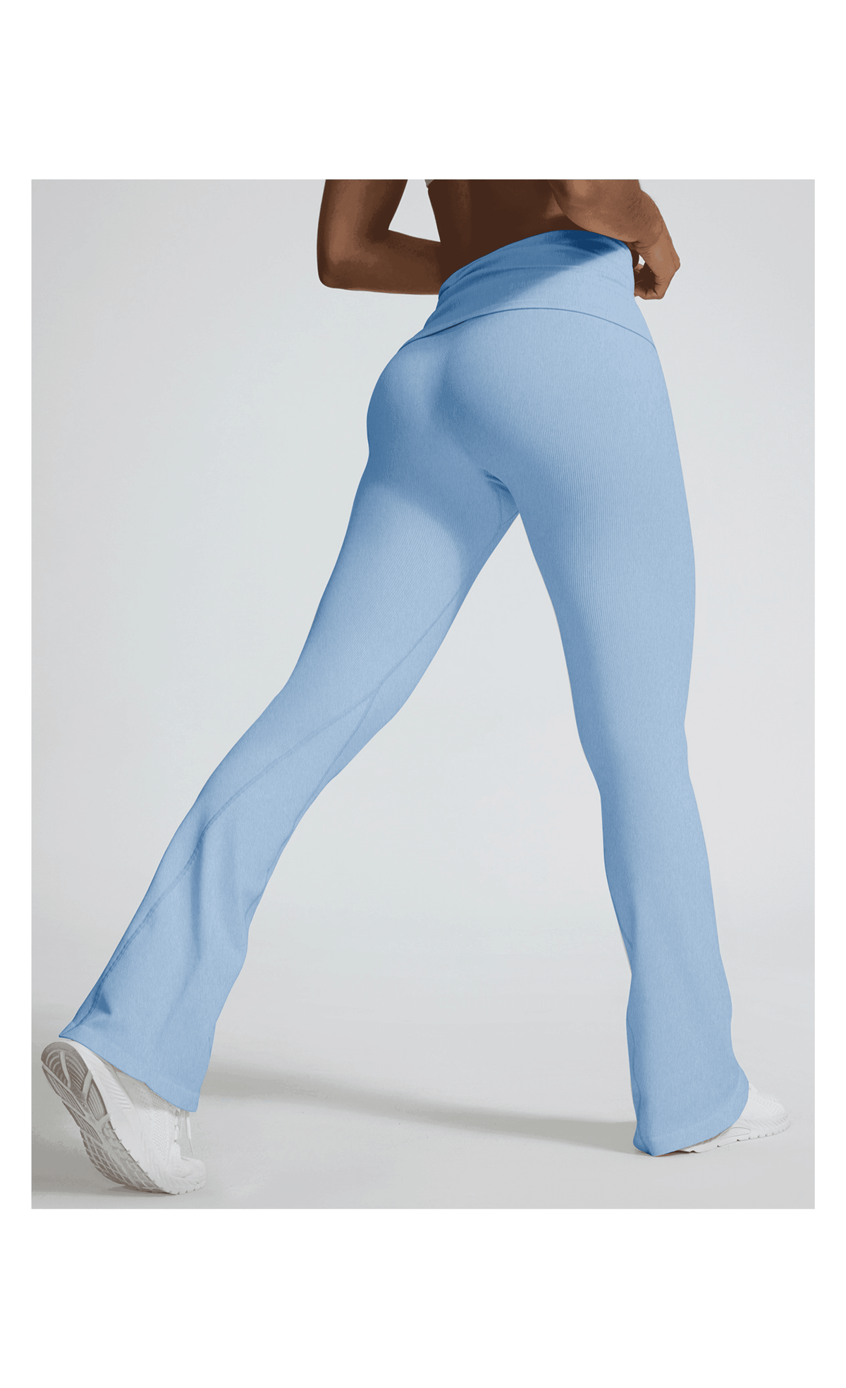 Rebel Rise Flare Leggings - THE REAL REBELS